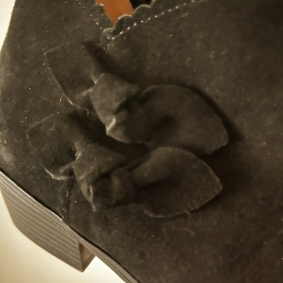 Jack rogers black kali suede ankle boots with bow - Picture 8 of 10